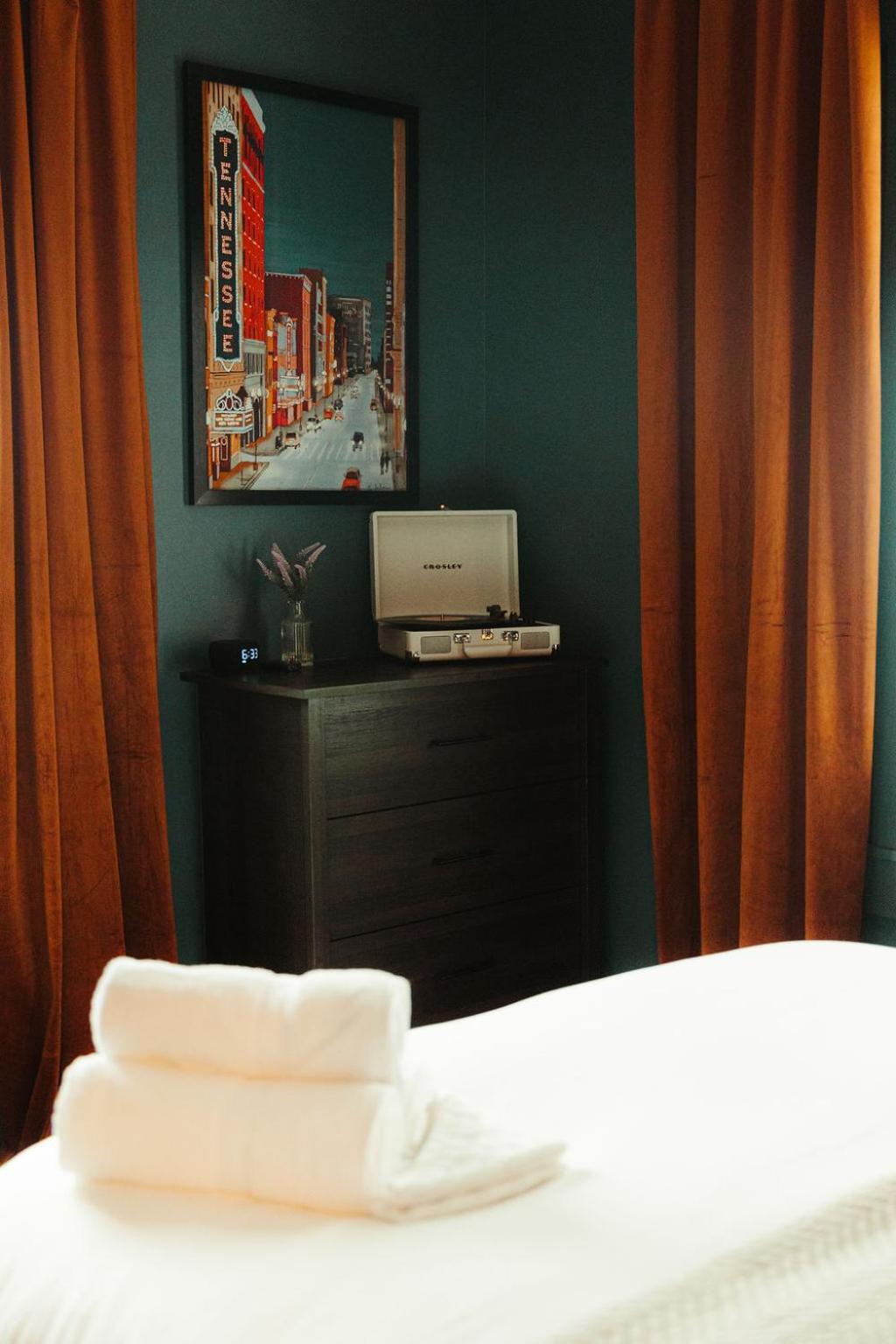 Historic Renovated 2Bd - Overlooking Downtown Knoxville Extérieur photo
